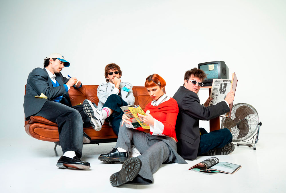 Niños Bravos Convierte los «Fracasos» en su EP «Grandes Éxitos»